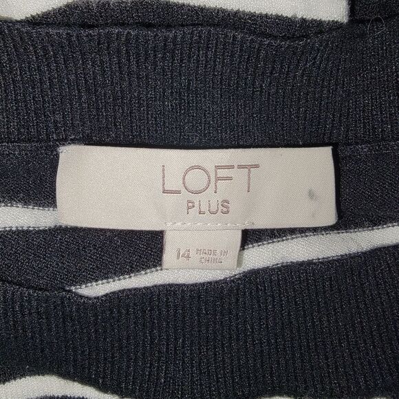 Loft Plus Size Striped knit long sleeve dress 14 - Picture 7 of 8